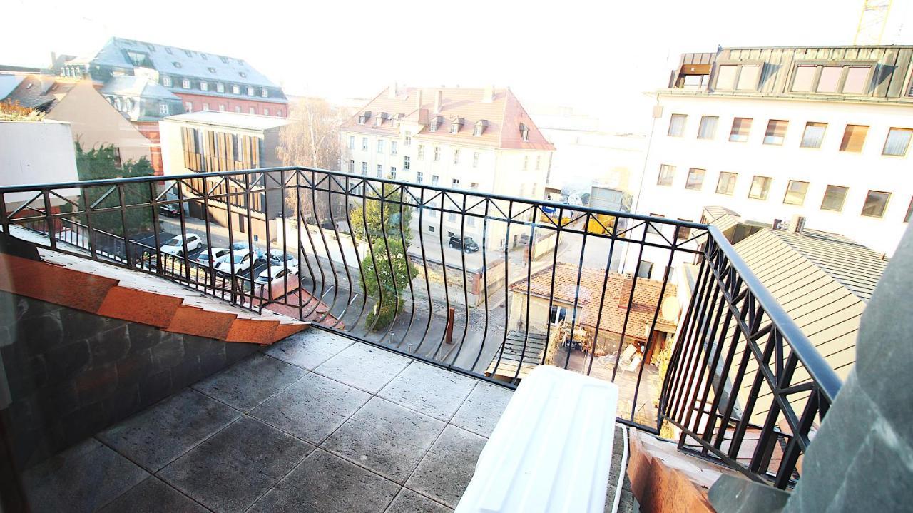 Idyllic Setting In Center - Bright & Modern Apartment เวิร์ซบวร์ก ภายนอก รูปภาพ